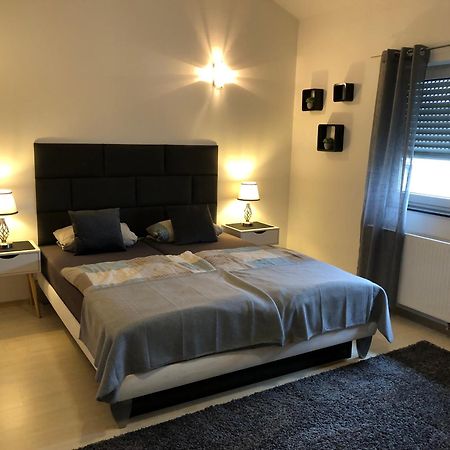 Pension Am Roemerhof Münzenberg 外观 照片