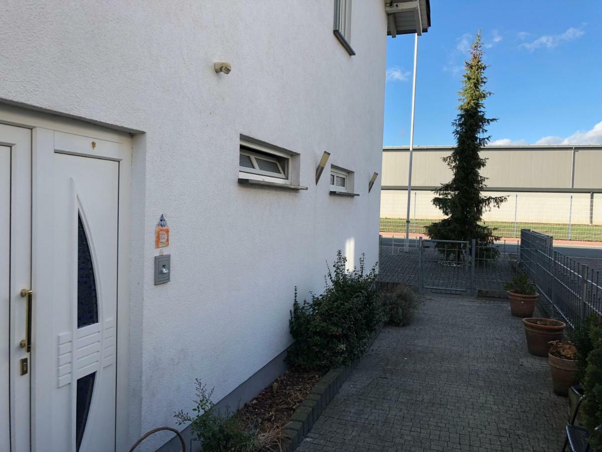 Pension Am Roemerhof Münzenberg 外观 照片