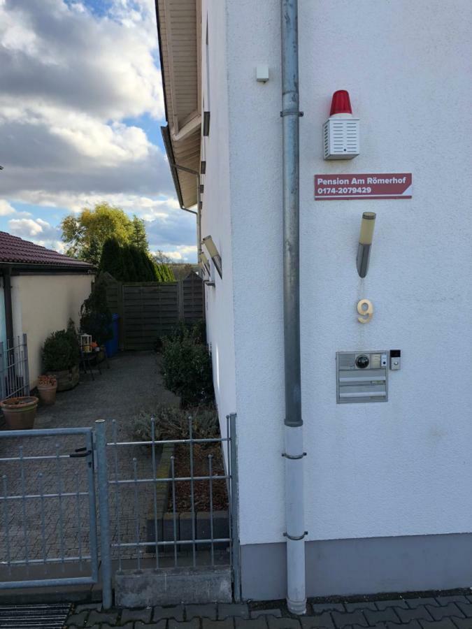 Pension Am Roemerhof Münzenberg 外观 照片
